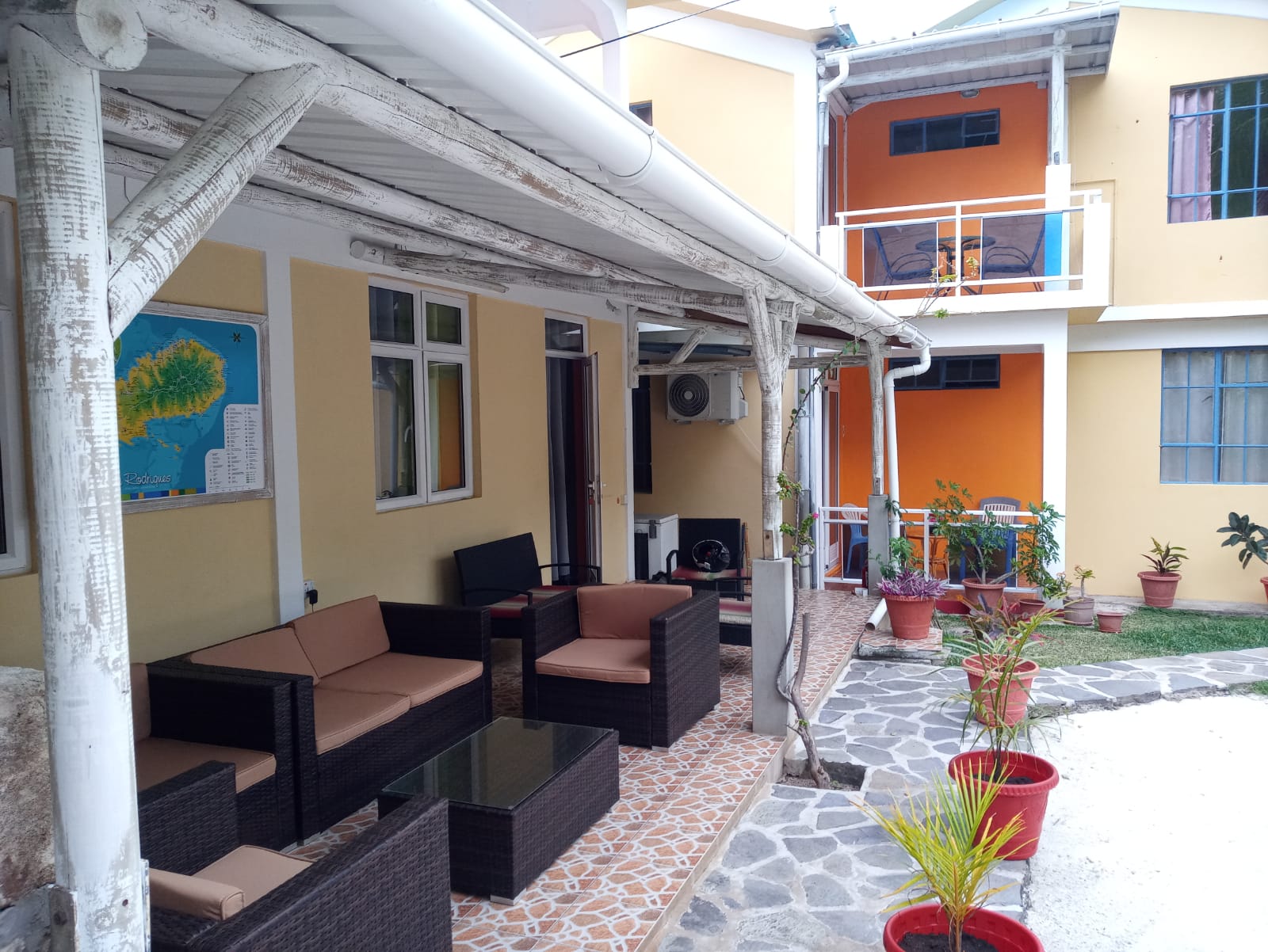 Merlin Guest House En | Discovery Rodrigues